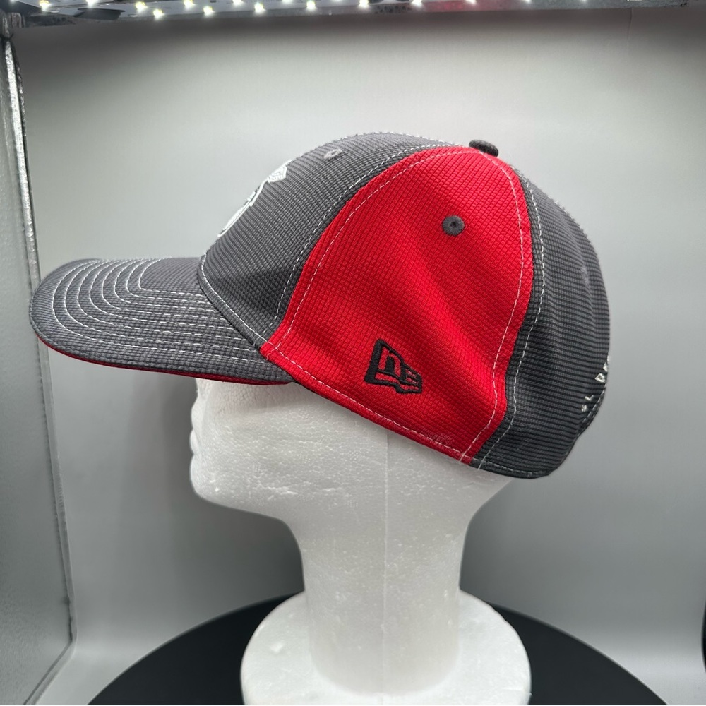 SL Benfica Emblem New Era Adjustable Hat Men OS Gray/Red - Picture 6 of 8